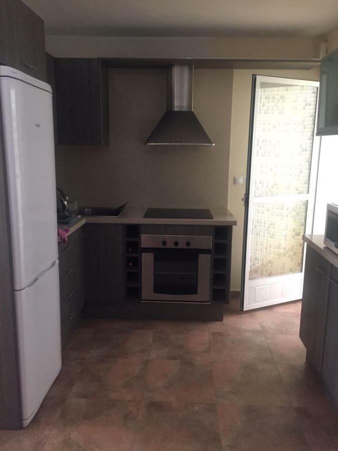 Apartamento Águilas Екстериор снимка
